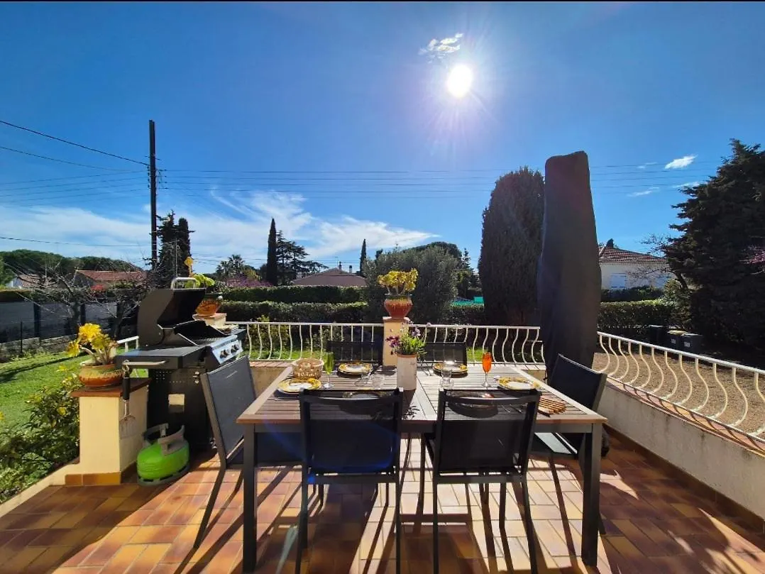 Maison Familliale, Vaste Jardin Proche Mer Et Centre Ville Bandol Frankreich