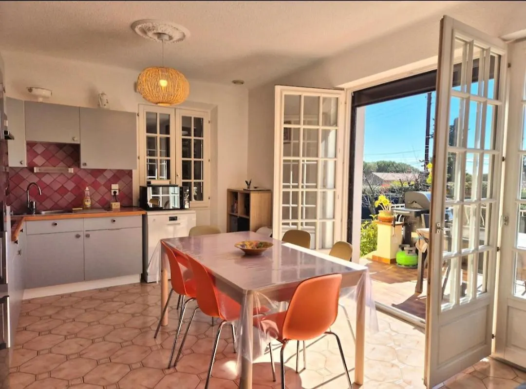 Maison Familliale, Vaste Jardin Proche Mer Et Centre Ville Bandol Ferienhaus