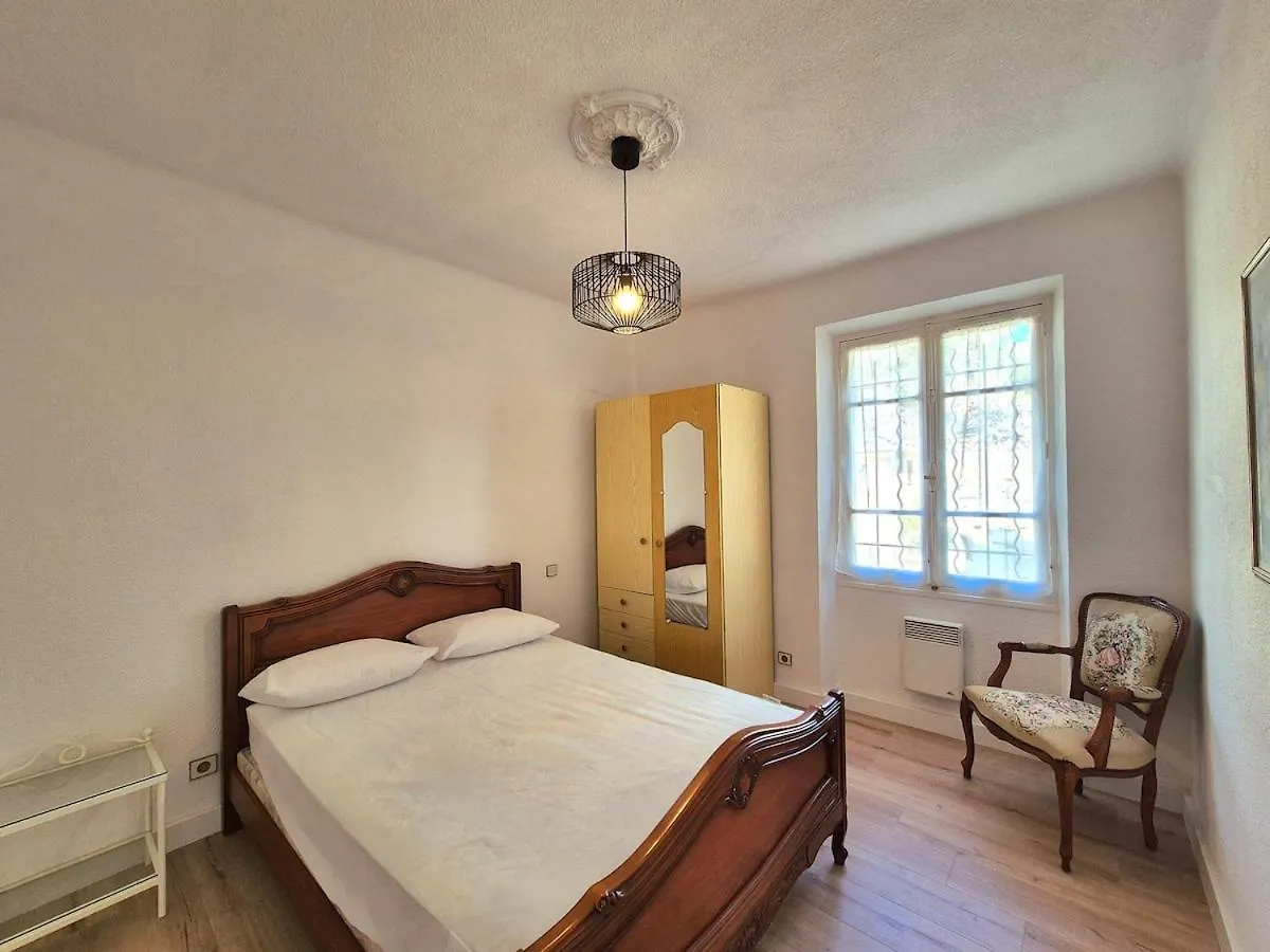 Maison Familliale, Vaste Jardin Proche Mer Et Centre Ville Bandol Holiday home